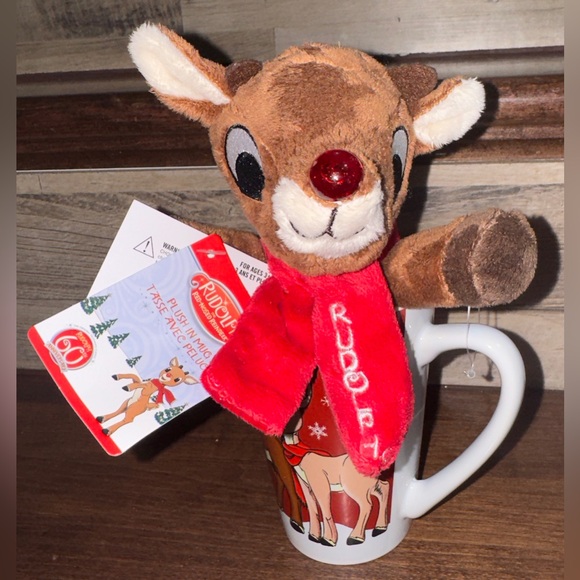 Rudolph the Red Nose Reindeer Plush in Mug Set by DanDee - NEW - Picture 4 of 12